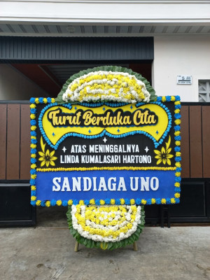 Papan Bunga Duka di Segalamider