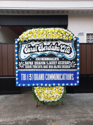 Papan Bunga Duka di Segalamider